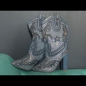 NEW 🚫 Box Crystal Bling boots from Vegas